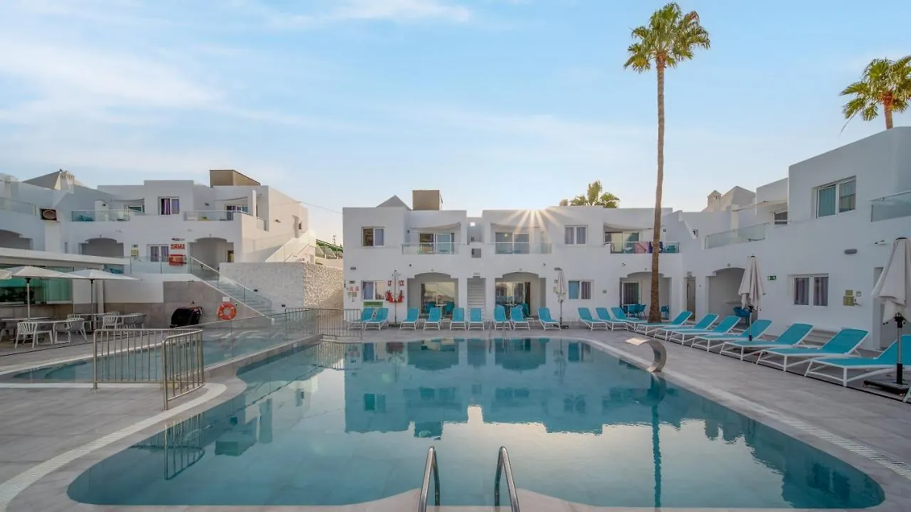 Guinate Club Apartamentos Puerto del Carmen  Spain